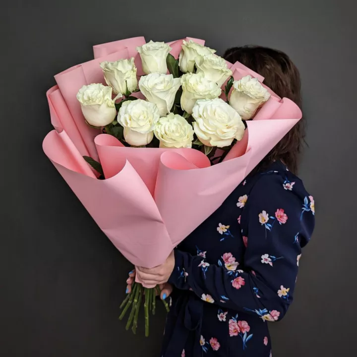 Букета из 11 белых роз Mondial - фото 